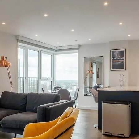 Appartamento Stylish 2 Bdr By Torr Group Short Lets & Serviced With Free Wifi