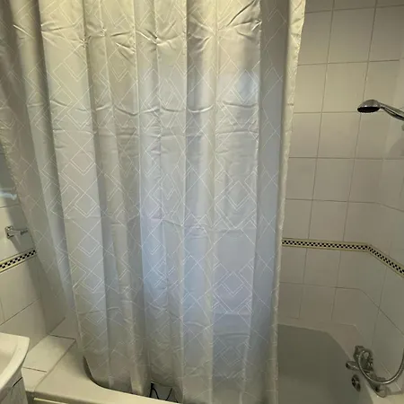 Hidden Gem 2 Bedroom House *