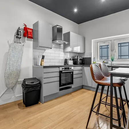 Heart Of The Centre - Serviced Apartman