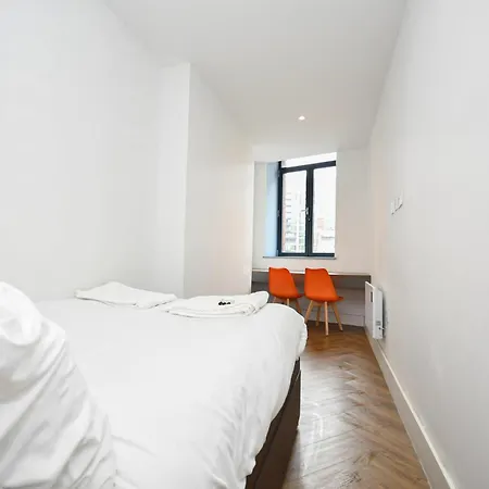 Daire Sleek 2bed Flat In W Security Manchester