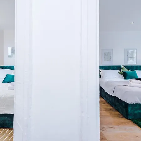 Driveway Stunning 3bedroom In Withington Prázdninový dům