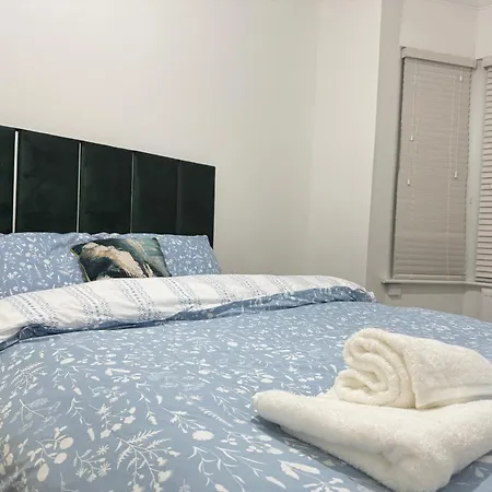 Panzió Near Etihad Stadium Manchester