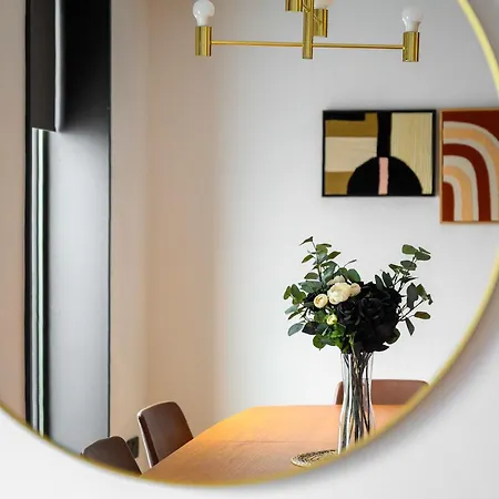 Stunning Luxury Townhouse In Centre Of * Manchester