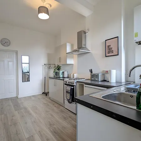 Modern Near Centre * Manchester