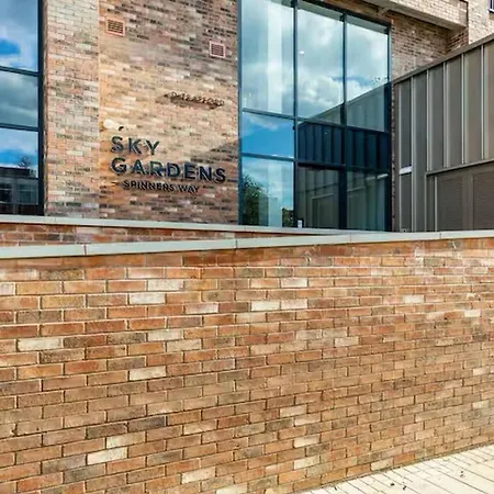 Sky Duplex-balcony-roof Terrace-parking * Manchester