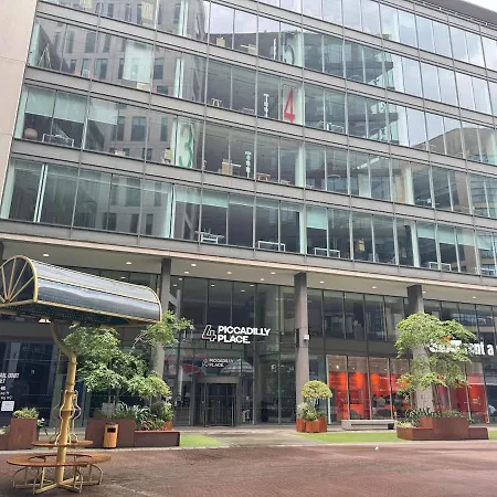 Cosy By Piccadilly Station * マンチェスター