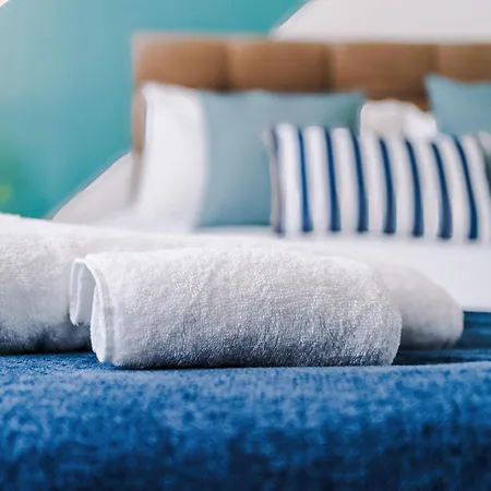 Centre 2 Bedroom Sleeps 5 아파트 맨체스터