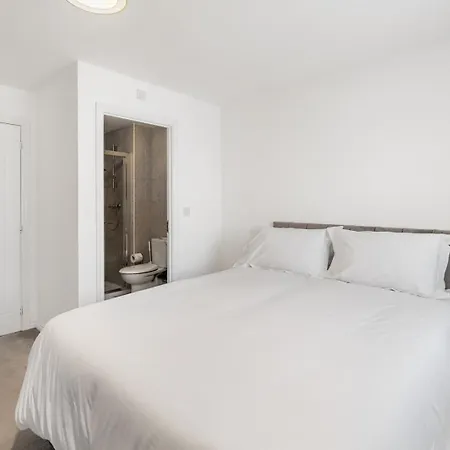 Spacious 4-bed Near Links Σπίτι διακοπών *