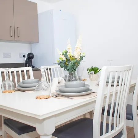 Luxe Stylish In Holiday home *