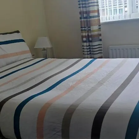 Residential Within Easy Reach Of Town شقة مانشستر