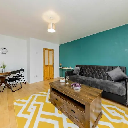 Charming Cosy - Your Retreat Awaits * Mánchester