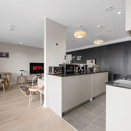 Skyline In Appartamento *