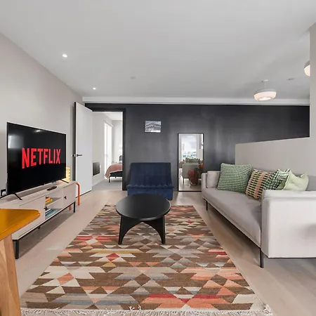 Skyline In Appartamento