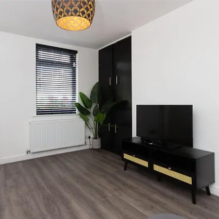 Apartament Charming 3mins From Airport