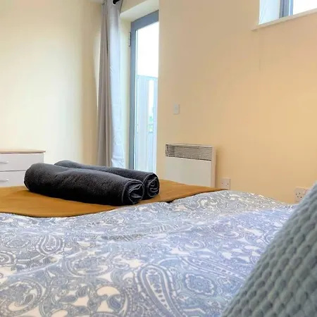 Mosh Hulme Manchester