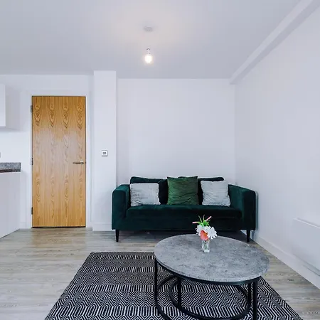 Monthlyescape Family Leisure Wifi Sleeps4 Appartement Manchester