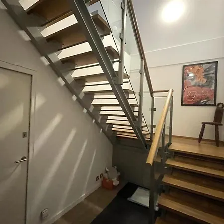Extraordinary Penthouse - Whole In Centre Apartment Manchester