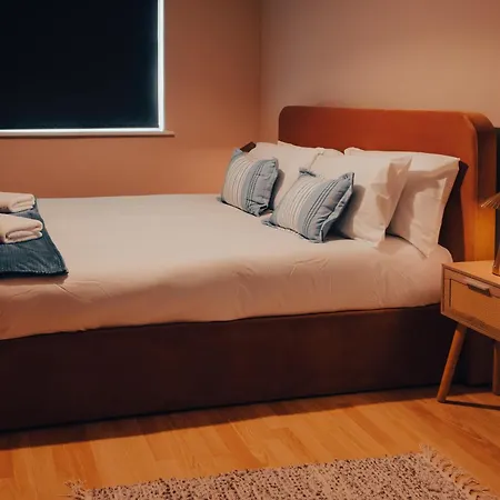 Gem With Stylish 2br Retreat And Free Carpark Apartmán Manchester