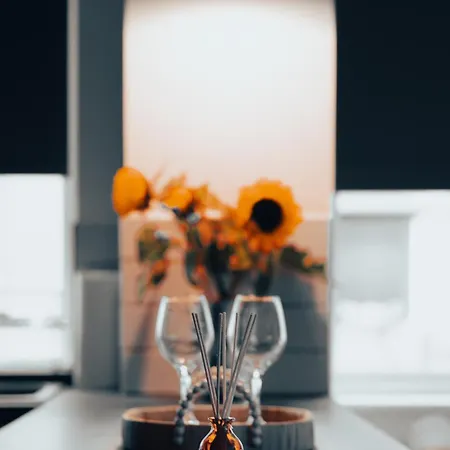 アパート Gem With Stylish 2br Retreat And Free Carpark *