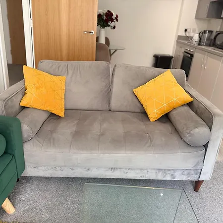 Joyful Management - Riverview 1 Bedroom 10 Min To Centre Апартаменты