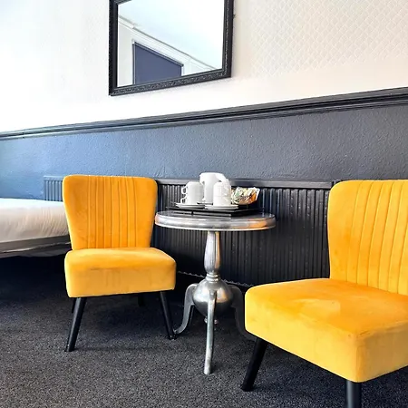 Piccadilly Manchester