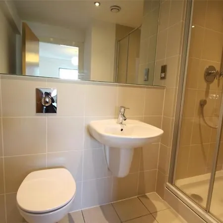 公寓 2 Bedroom Centre Dec *