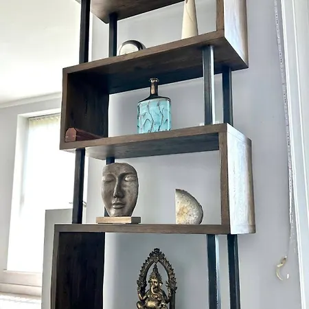 Διαμέρισμα Spacious, Smart Near Centre And Coop Arena Free Parking *