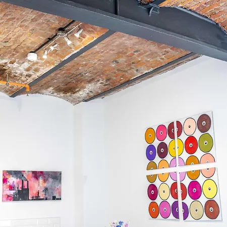 Stunning 2 Bed Near Etihad