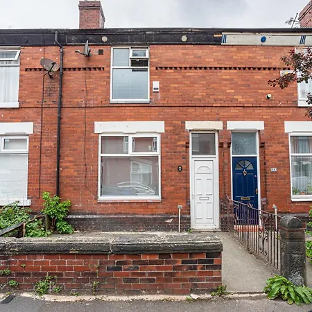 Beautiful Flat - Great Location - Perfect For Long