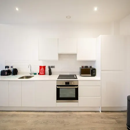 Lovely 1 Bed Close To Etihad דירה מנצ'סטר