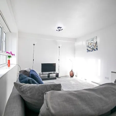 View - Free Parking - Sleeps 6 - Near Centre - By Nmb * Mánchester