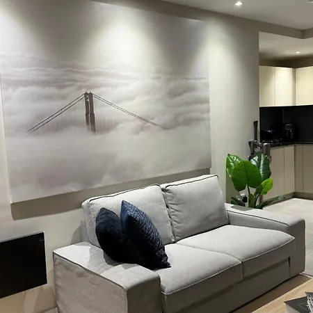 アパート Luxury In Centre Breathtaking View