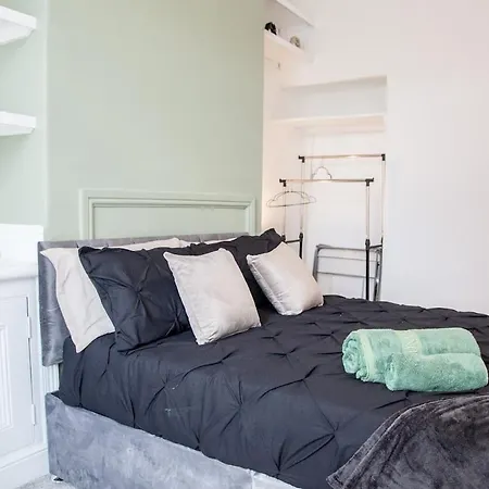 בית נופש 3br House Contractor Hospital Uni