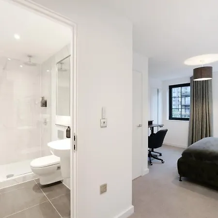 Shales At The Heim * 맨체스터