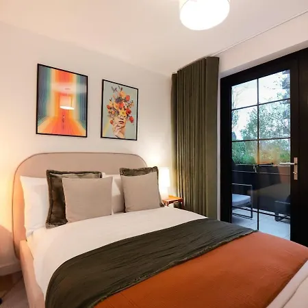 Shales At The Heim 맨체스터