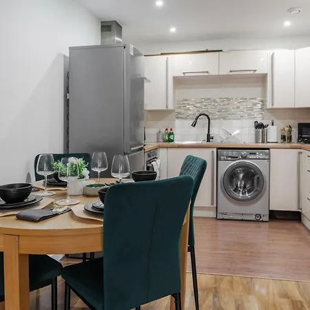 Apartament Stylish 2br Flat - Walk To Old Trafford - Free Parking *
