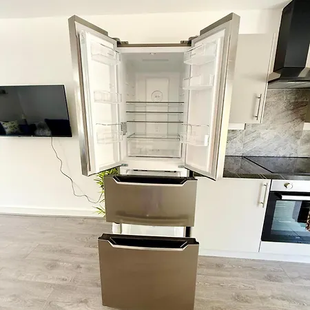 Casa vacanze Spacious 4 Bed Near Metrolink Whitefield