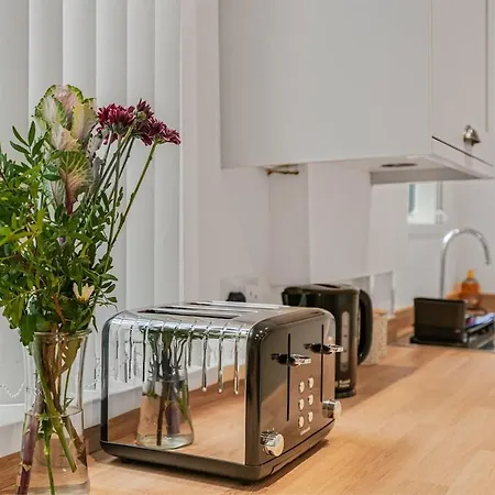 Clayton Haven * Manchester