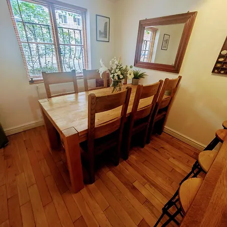 Detached House With Gated Parking In Whalley Range, Near Centre Manchester