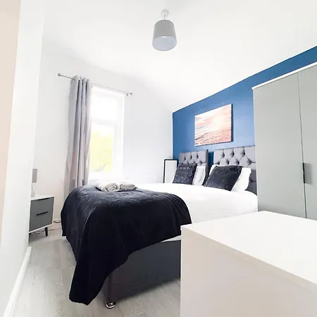 5bdr | Tram Access|free St Parking Prázdninový dům *