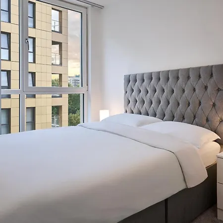 Апартаменты Joyful Management - Riverview 1 Bedroom 10 Min To Centre Манчестер