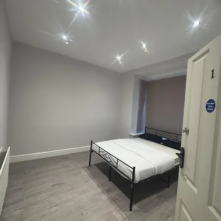 56 Beresford Street * Манчестер
