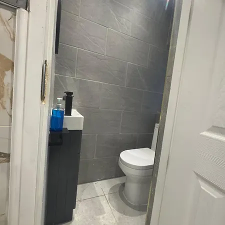 Гостевой дом 56 Beresford Street *