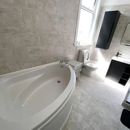 Huge Modern To In Salford Samson Plab