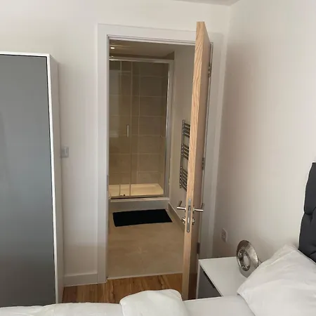 Luxury 2 Bed 13th Floor View Of Old Trafford * Manchester