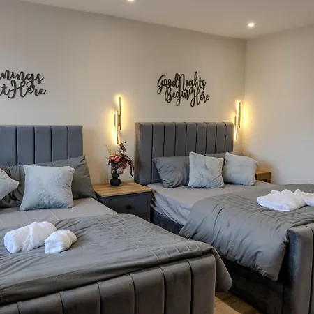 Сasa de vacaciones Luxehaus Mcr