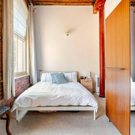 Stylish Loft - Center Apartmán *