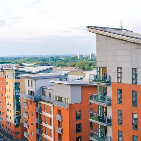 Elegant 2br Flat Near Northern Quarter *