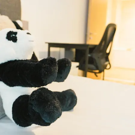 Waterside Retreat * Manchester