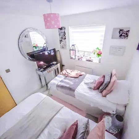 Royal At Coop Live Etihad, Sports 3*